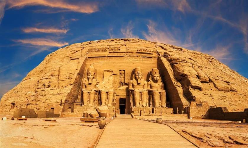 Abu Simbel guided day trip from Luxor