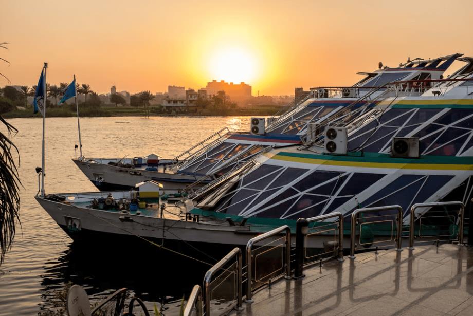 nile cruise cairo