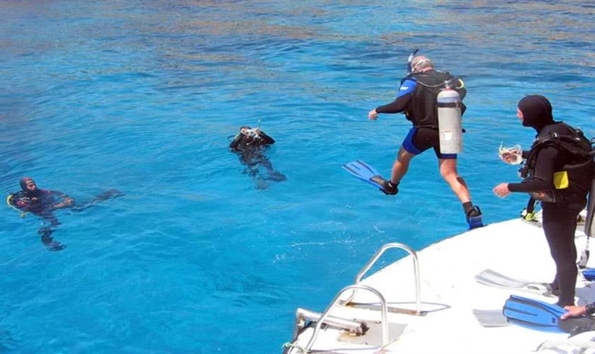 Sharm El Sheikh: White Island & Ras Mohamed Snorkel Trip by Boat