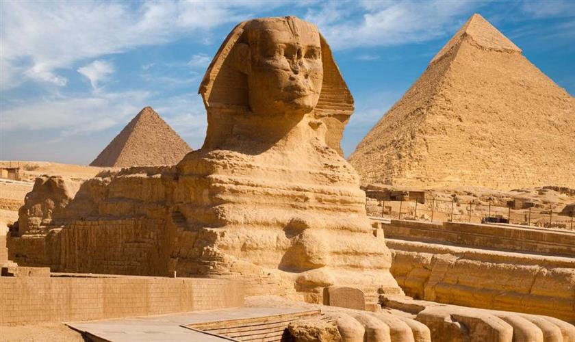 cairo airport to pyramids tour