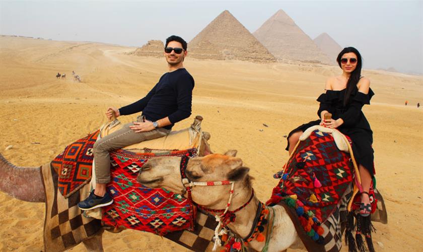  trips to pyramids from hurghada